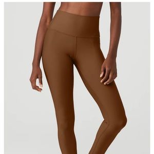 *NEW COLOR* 7/8 ALO High-Waist Airlift Legging - Cinnamon Brown SZ S